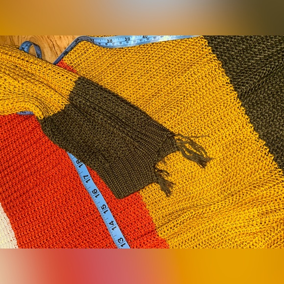 Cato Women's White/Orange/Gold/Green Knit Sweater w/ Fringe Size 18/20W - Picture 8 of 8